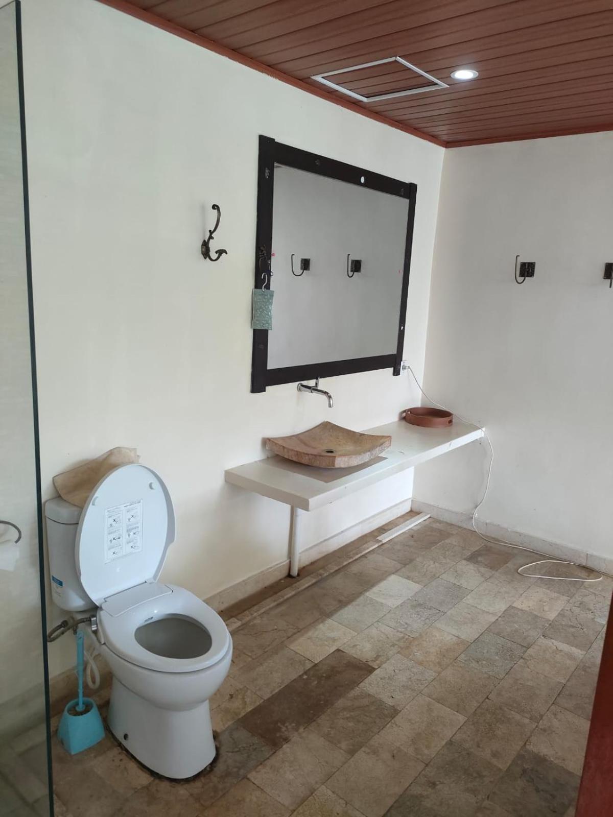 Villa Lotus 8 Canggu  Exterior photo